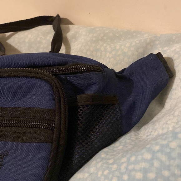 💫 Trailmaker Fanny Pack - Picture 4 of 12